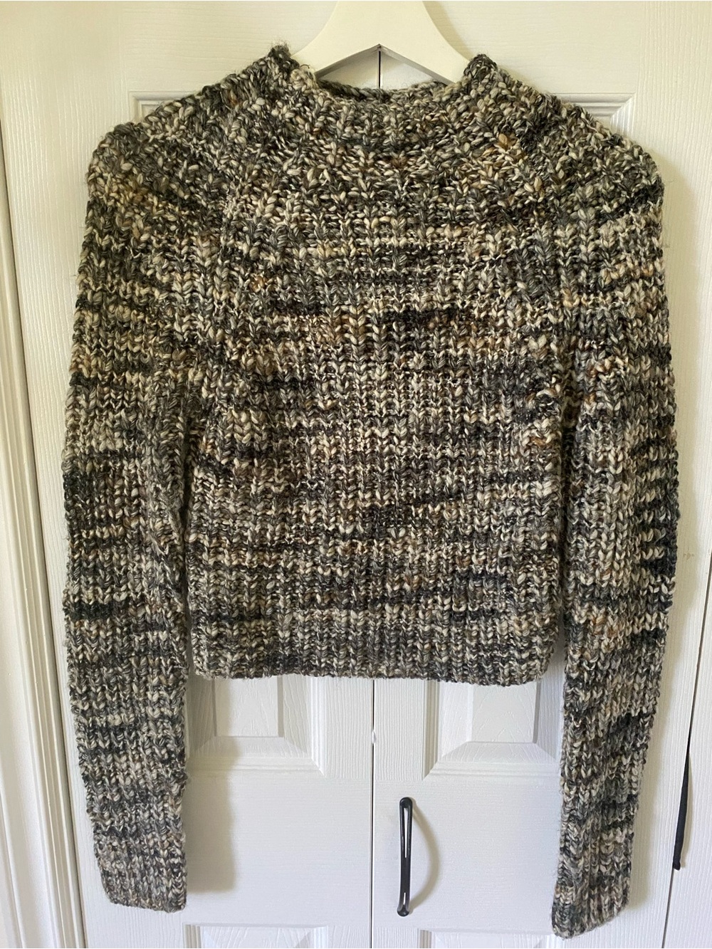 Aritzia Wilfred Free Chunky Knit Marled Mock Neck Cropped Sweater Neutrals XS